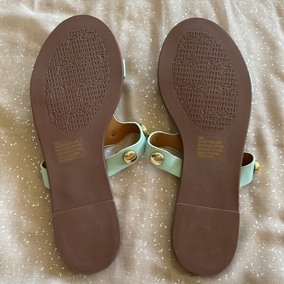 Brand New Kensie Seafoam Mint Green Gold Tone Studded Slides Sandals - Picture 5 of 15